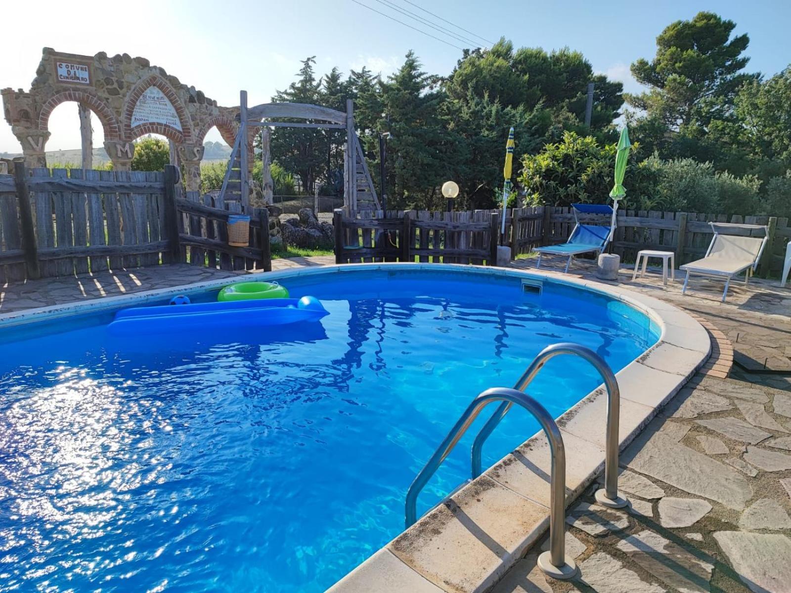 Cinigiano Agriturismo Podere Cherzo מראה חיצוני תמונה