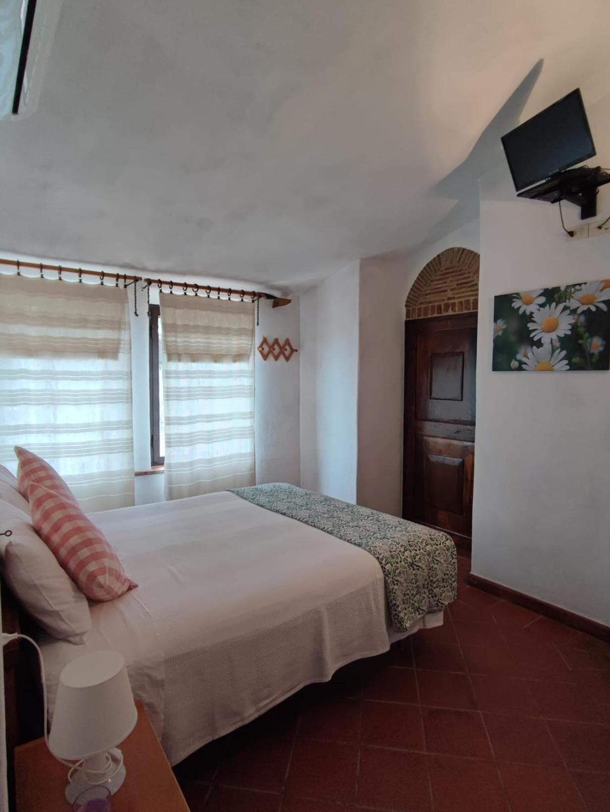 Cinigiano Agriturismo Podere Cherzo מראה חיצוני תמונה